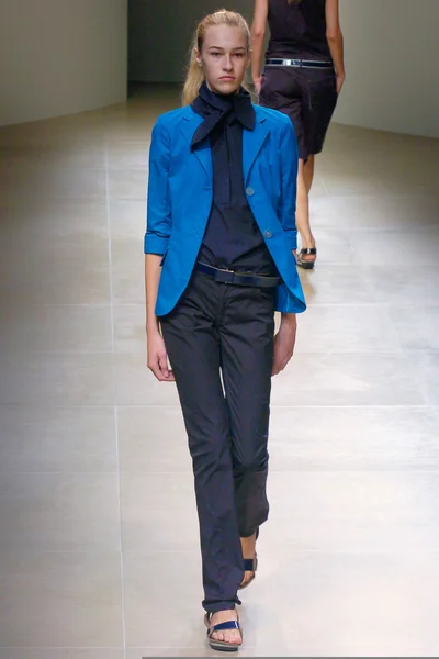 Look 22